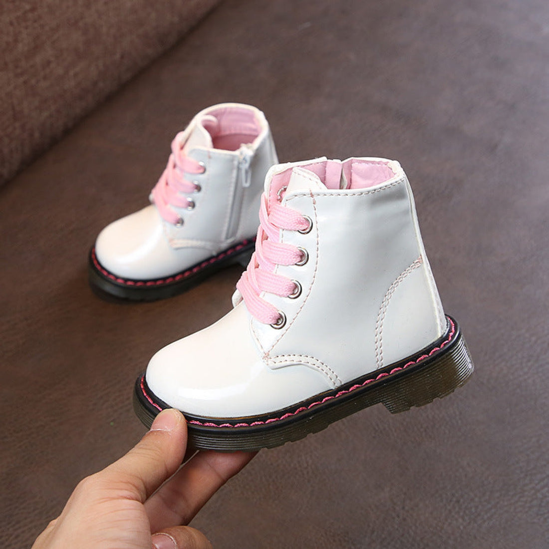 Girls Martin ankle boots in white