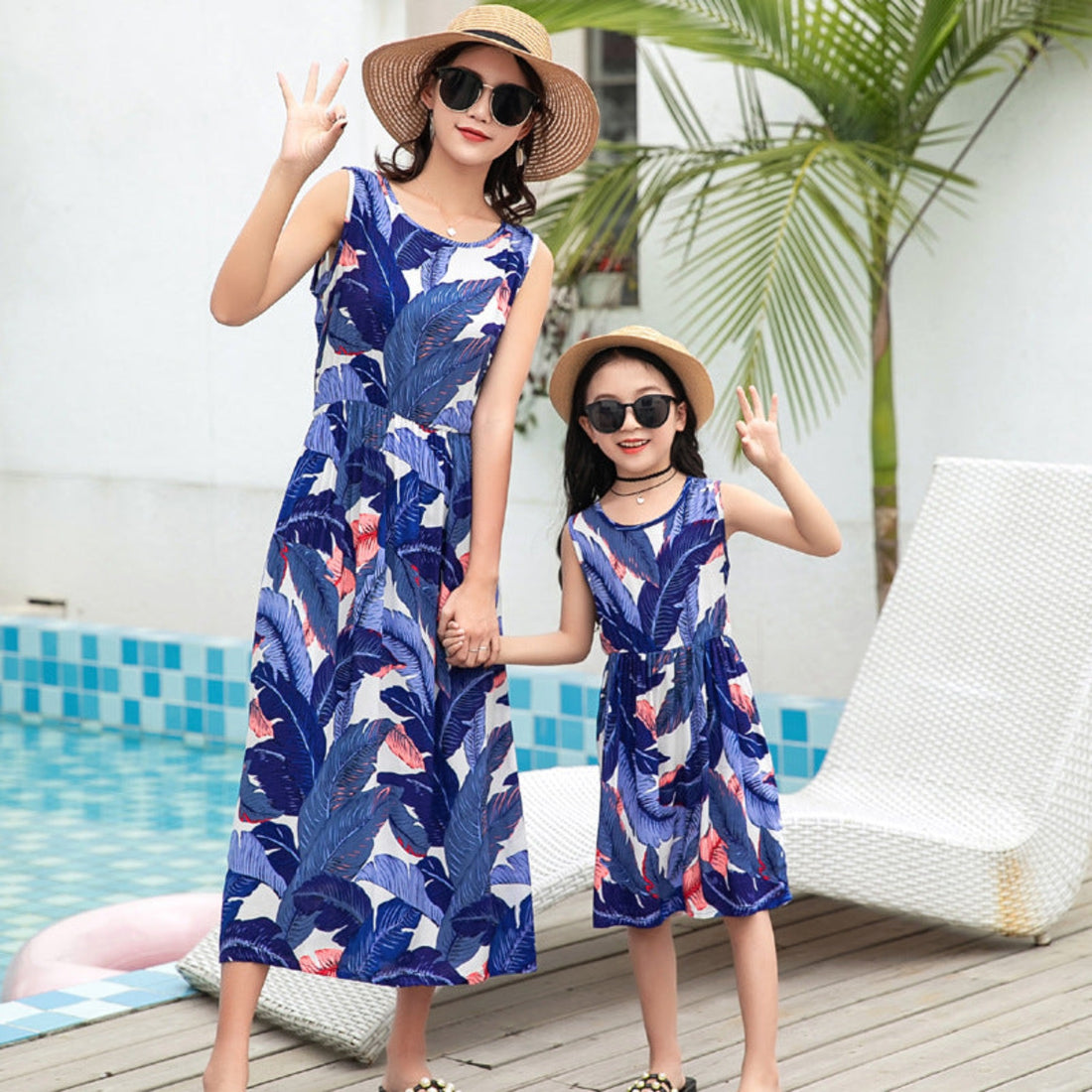 Mother daughter beach outfits