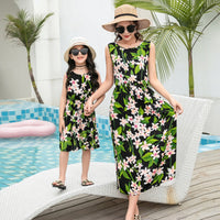 Matching summer outfits for mother and daughter