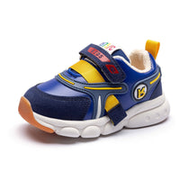 Cozy toddler sneakers in blue