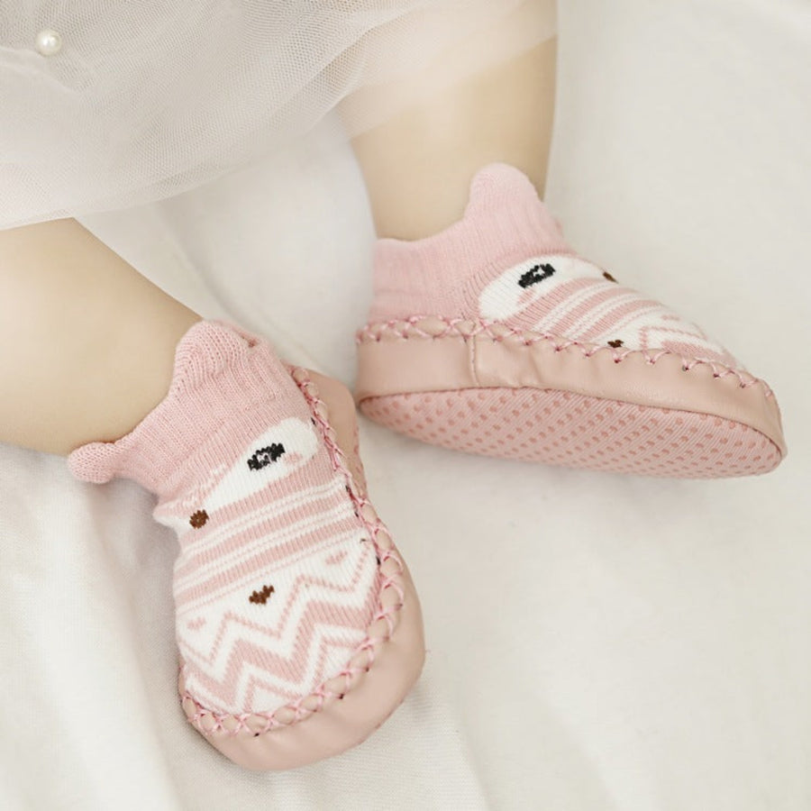 Comfortable baby floor socks in pink