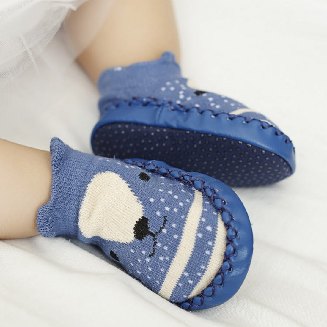 Cute design baby socks in blue