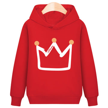 Child wearing a crown hooded plus velvet sweatshirt with a front kangaroo pocket.