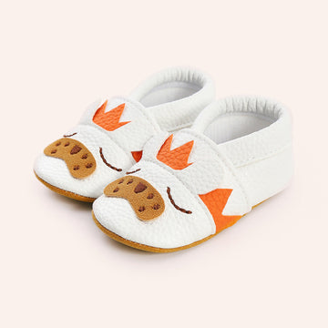 Non-slip baby shoes in white