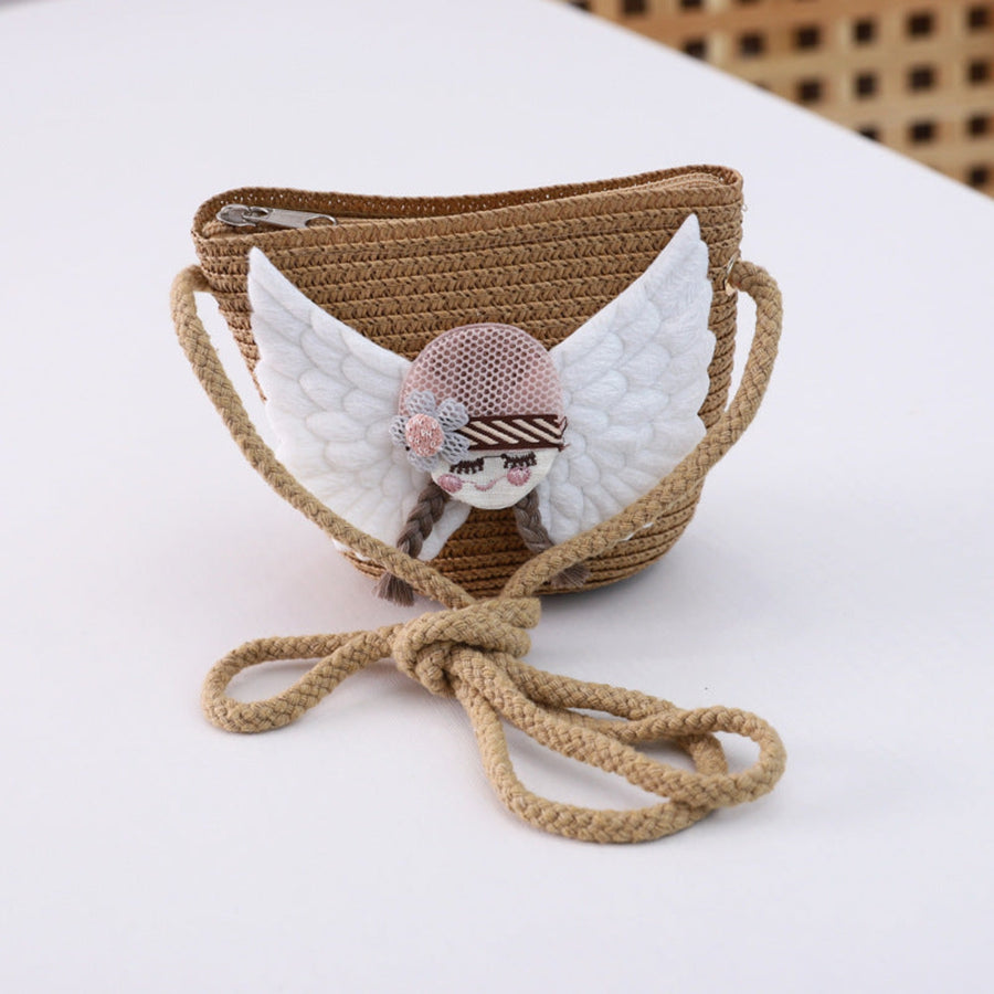 Straw bag for kids at a picnic
