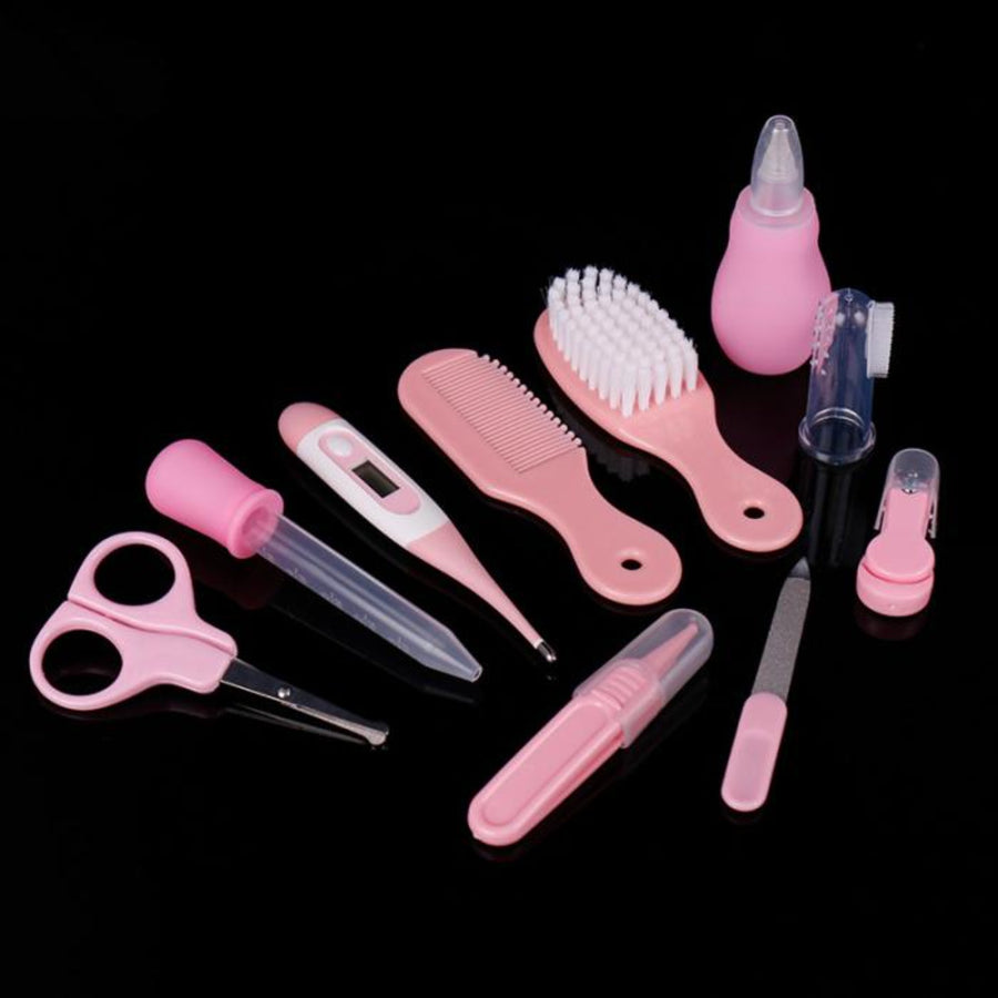 High-quality baby nail clippers and hairbrush